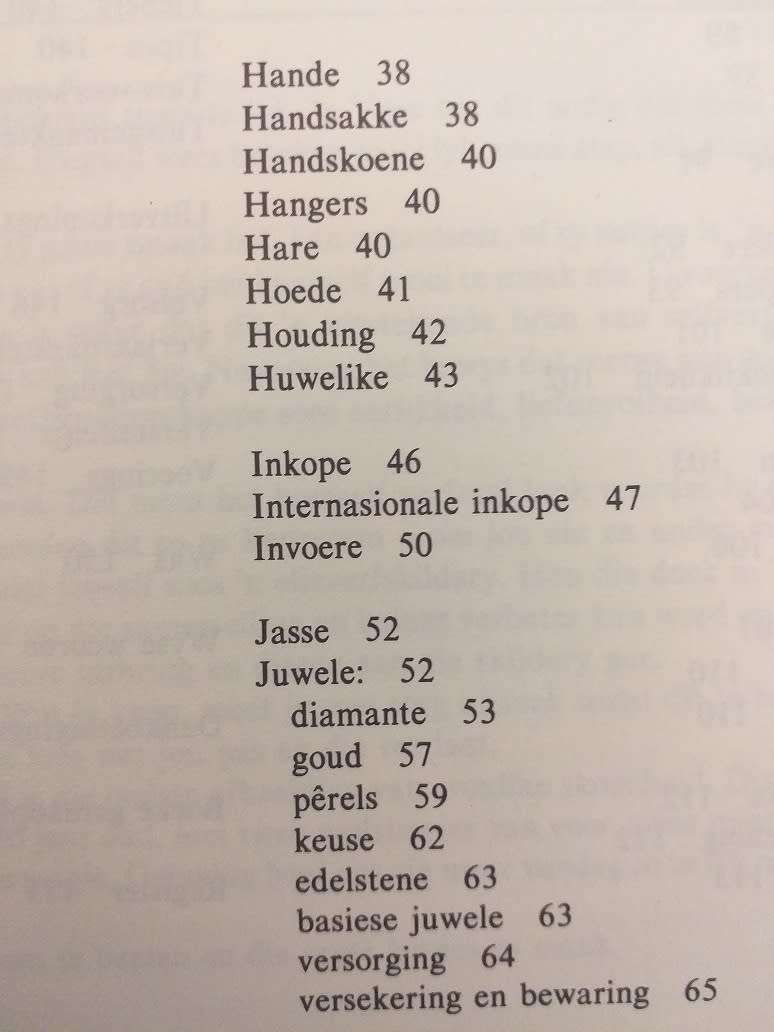 Elegant geklee deur Emsie Schoeman