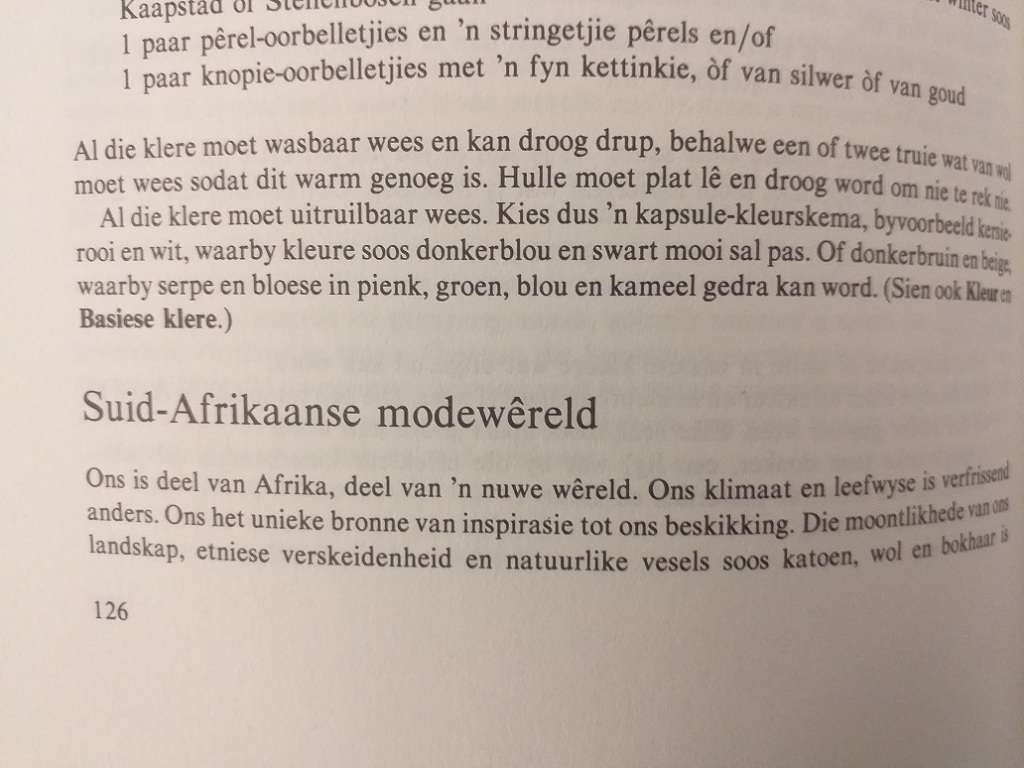 Elegant geklee deur Emsie Schoeman