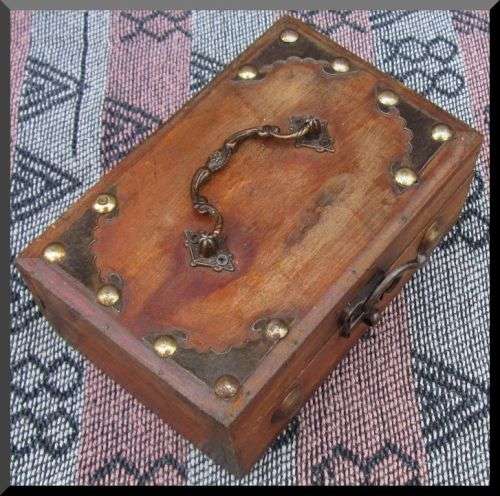 Wooden Jewelery Box