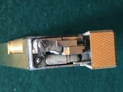 Gold plated Dunhill cigarette lighter