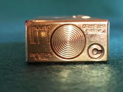 Gold plated Dunhill cigarette lighter