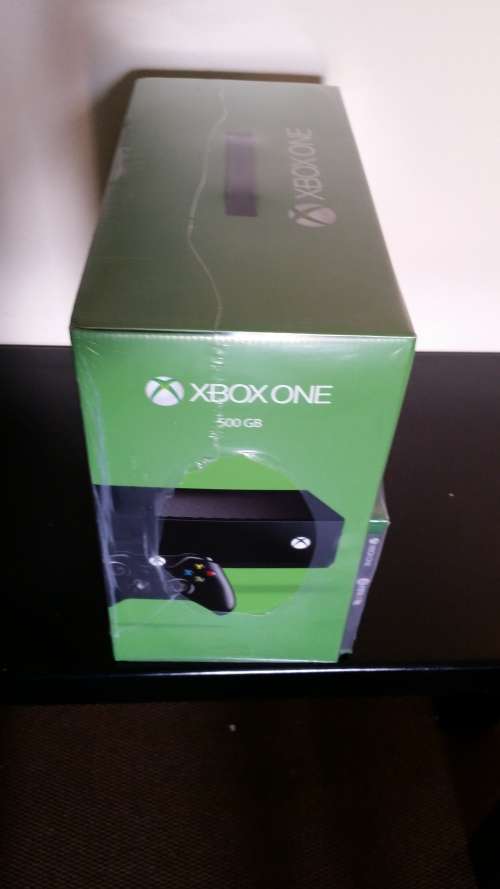 Xbox One 500GB and Fifa 17 - Brand New Sealed with in the box Warranty