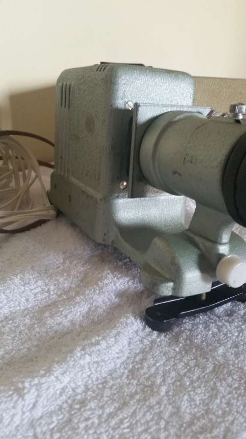 1955 Vintage Romanslide 35 Projector and Original Case and Extras