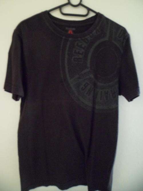 Reebok Mens Medium T-Shirt