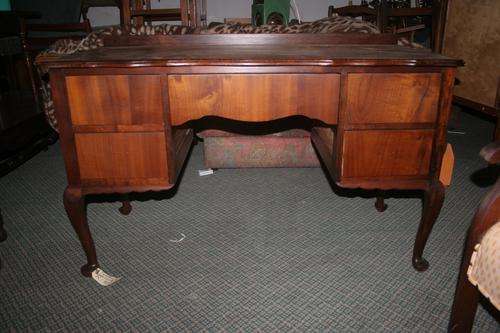 Ball & Claw Imbuia Ladies Desk