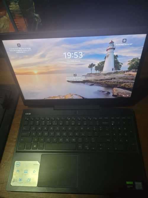Dell Inspiron G3 15 3590 Core i7 GTX 1650 Gaming Laptop