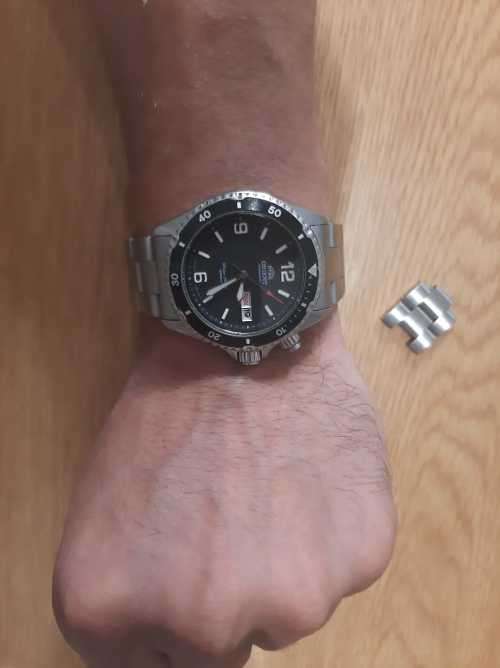 Orient 200m diver 1st bid wins