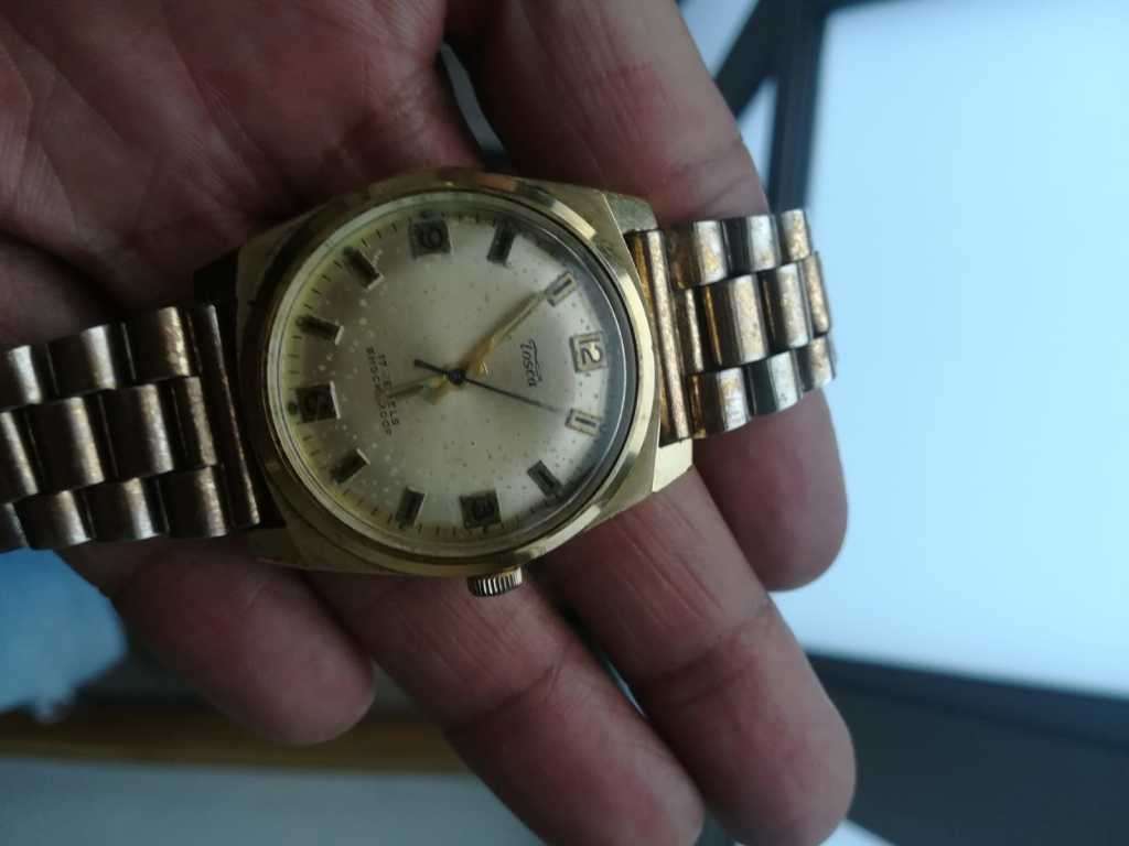 Tosca 17 jewels 1st bid wins