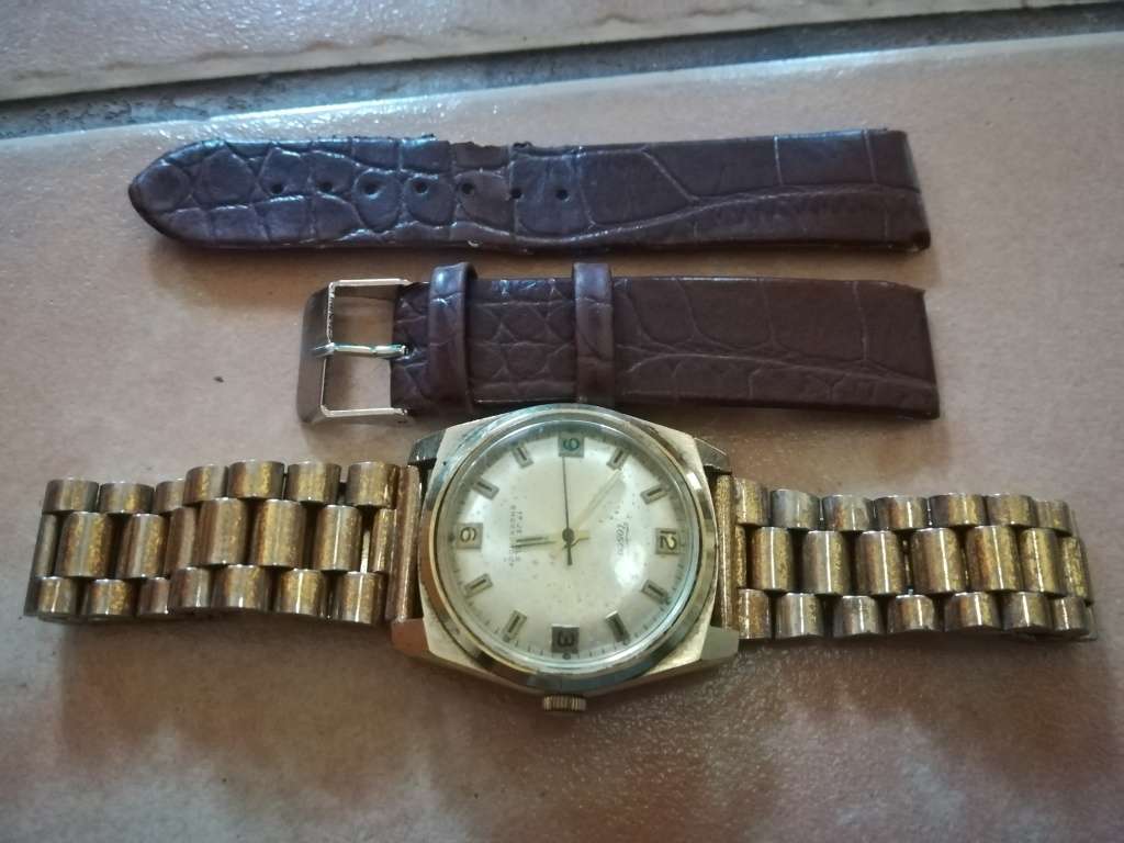 Tosca 17 jewels 1st bid wins