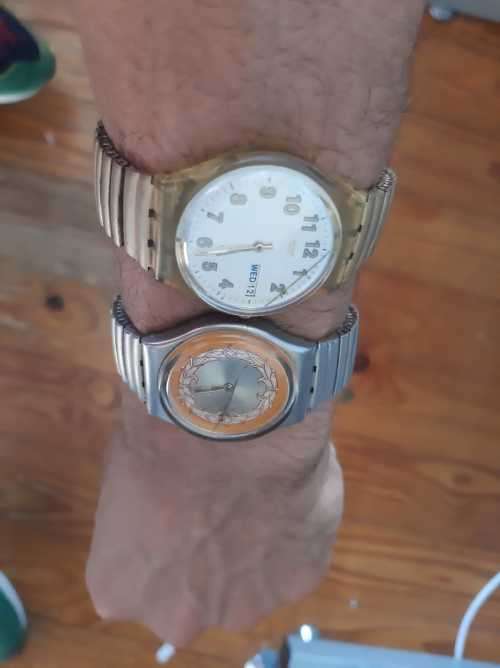 2 Swatch watches