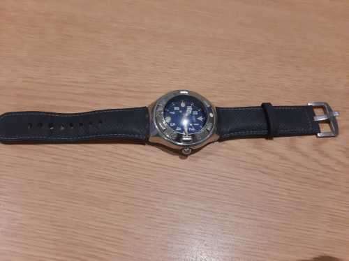 swatch scuba 200m good condition