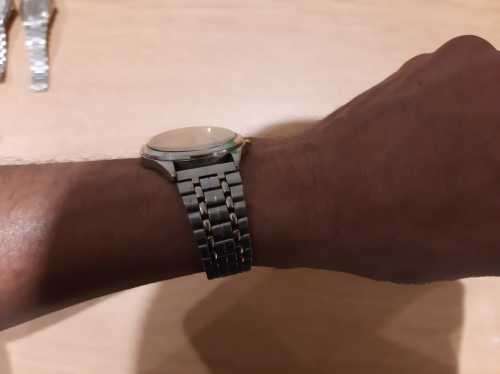 pulsar watch working