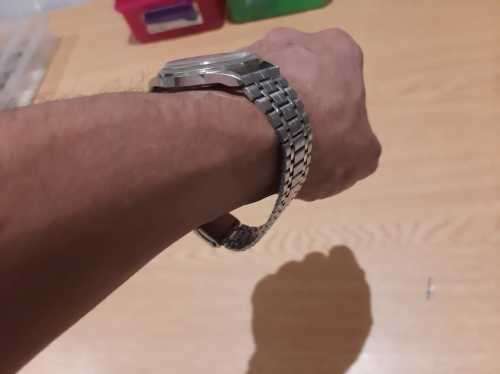 pulsar watch working