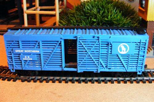 BACHMANN HO SCALE BOX CAR