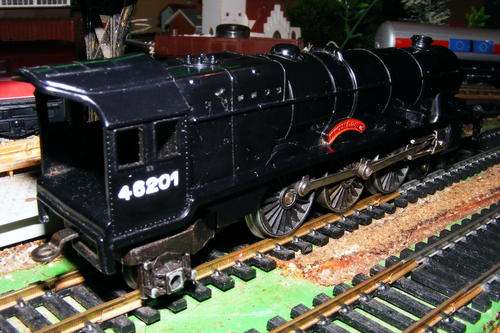 VINTAGE TRIANG LOCO no.46201
