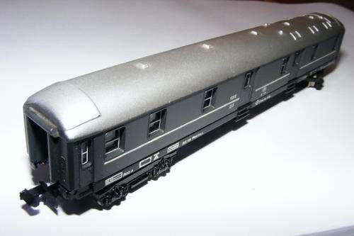 N GAUGE LIMA COACH