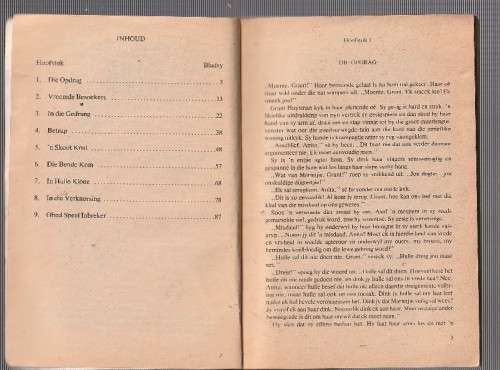 Bloedig die Donker - Gerrie Radlof - SA Polisie en Swerwer Speurder Reeks 24 (k5)