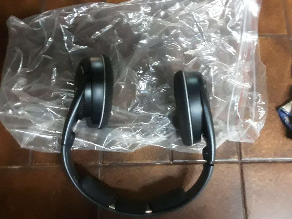Sennheiser Headphone and speaker set (H) Model RS120