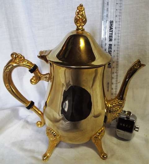 STUNNING COLLECTABLE COPPER TEA POT WITH HINGED LID