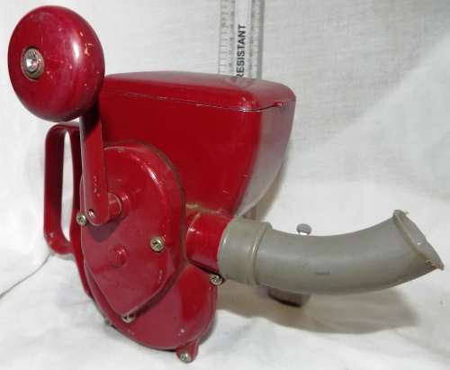 VINTAGE: Metal Hand  ARIMITSU BABY seed dispenser - made in Japan