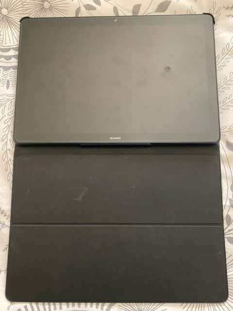 HUAWEI MediaPad T5 3+32GB Black (In New condition)