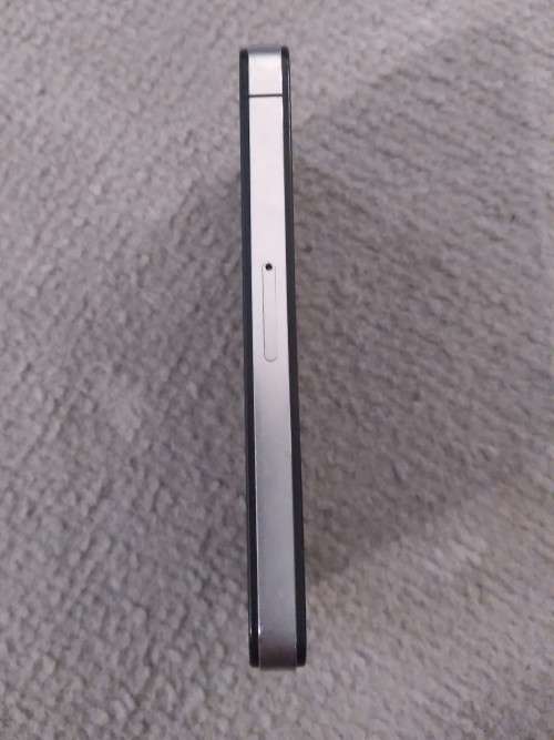 Apple iPhone 4 32GB Black