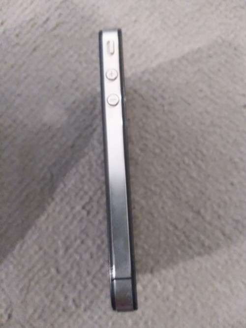 Apple iPhone 4 32GB Black