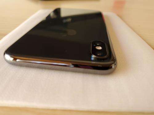 Apple iPhone x 64GB Space Grey