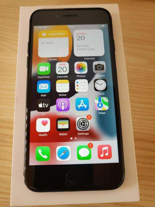 Apple iPhone 7 32GB Black