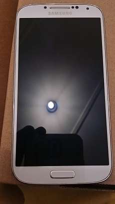 SAMSUNG GALAXY S4 I9500 32GIG
