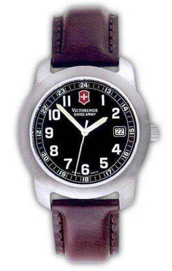 Victorinox Ladies Watch  (with box and papers) Normal Retail R5000 A MUST HAVE
