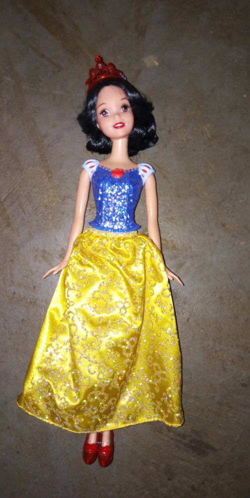 Mattel - Disney Princess Doll - Snow White