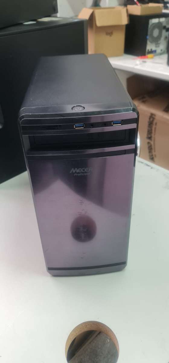Mecer Core i5 9th gen Desktop PC