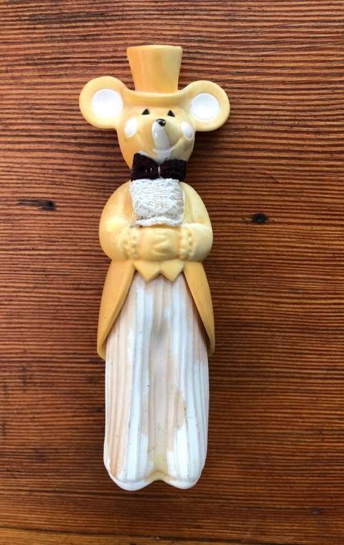 ANTIQUE UNUSUAL GENTLEMAN MOUSE PERFUME BOTTLE