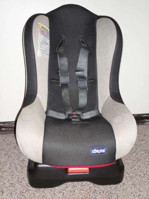 Chicco Universal Car Seat