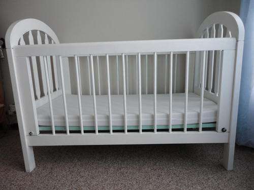 Wooden Cot