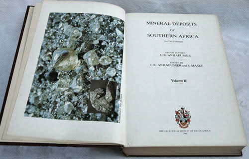 Mineral Deposits of Southern Africa (in 2 volumes)  -- Anhaeusser