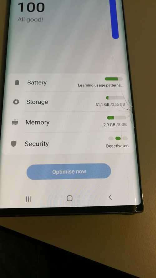 Samsung Galaxy Note 10 256GB Dual sim with crack please see pics