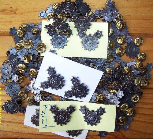 F5652 - **CLEARANCE** LOT OF 34 PAIRS South West Africa T/F Technical Serv. Collar Badges - ORIGINAL