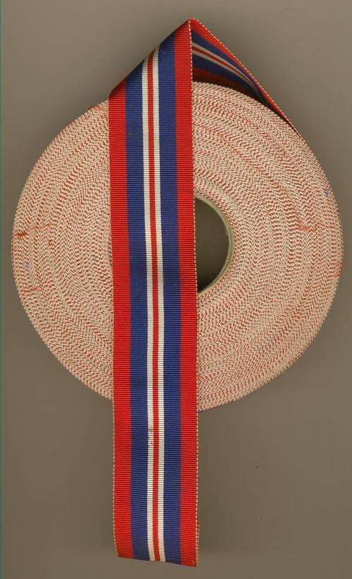 (3755)  MEDAL RIBBON: War Medal 1939 - 45 - Full Size 31 metre Roll