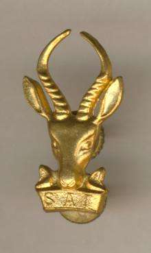 (2710) BERET BADGE - SA Infantry - 3rd Pattern in brass - ORIGINAL!!!