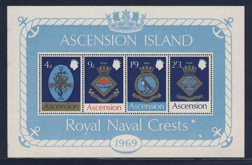 F1150 - ASCENSION ISLAND 1969 - Miniature Sheet - Royal Navy Crests - **UM