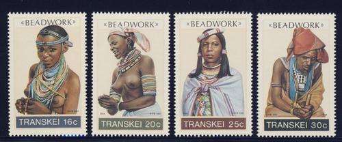 F1686 - TRANSKEI 1987 - Set of 4 Stamps - Beadwork - **UM