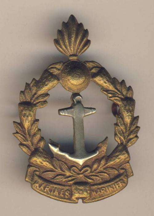 F4017 - South African Marine Corps CAP BADGE 1935 TO 1955 - SCARCE!!