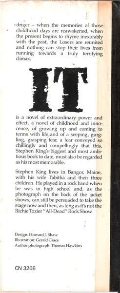 IT by Stephen King [Hardcover]