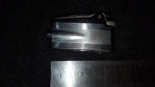 Vintage Ronson Varaflame Lighter