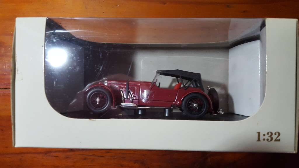 Signature Models - 1934 Aston Martin Mark II - 1:32 Scale Die-Cast