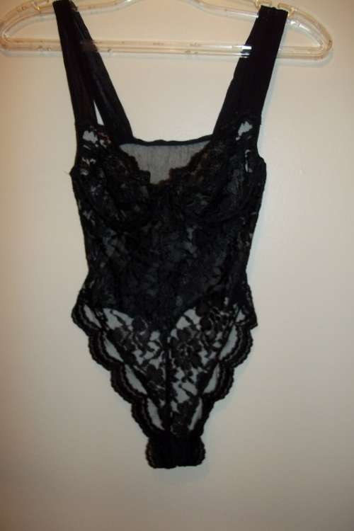 VICTORIA' SECRET BLACK LACE BODY SUIT - Size 34 C