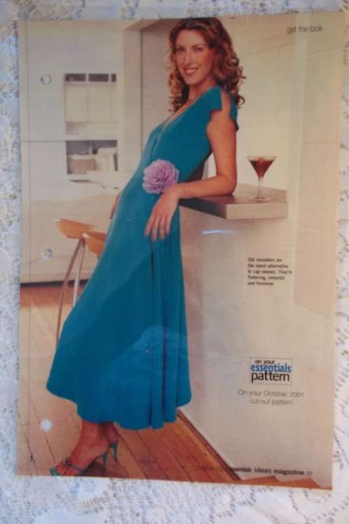 Essentials Contemporary Pattern E168 - Sex & The City Style Dress - To Fit Sizes 8 to 18