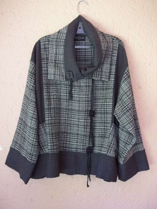 ONE O ONE PARIS - GREY CHEQUERED CASUAL WINTER JACKET - PLUS SIZE